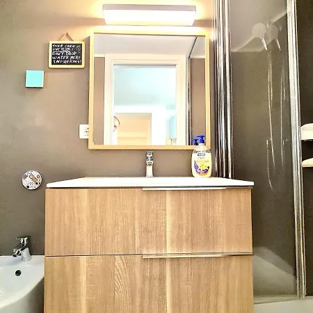 Little Apartment *