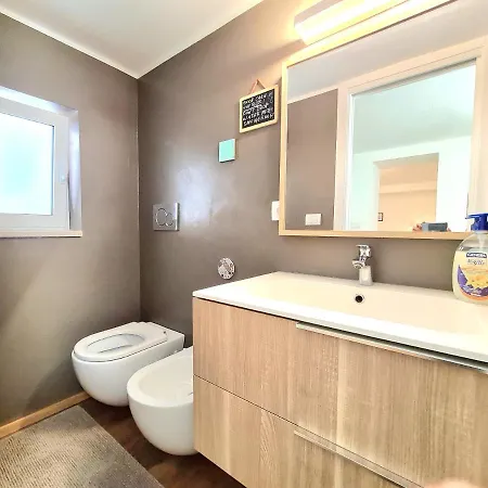 Little Apartment *